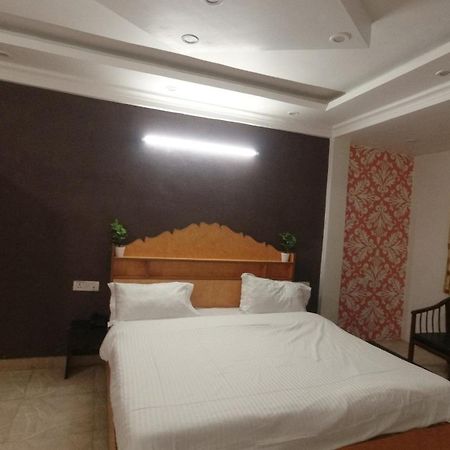 Shingar Hotel Mussoorie Mallroad Eksteriør billede